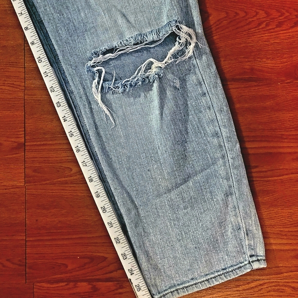 Distressed Light Blue Jeans - Picture 7 of 9